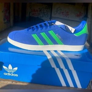 adidas Originals Gazelle Shoes Blue with Green Stripes Men's Sneakers